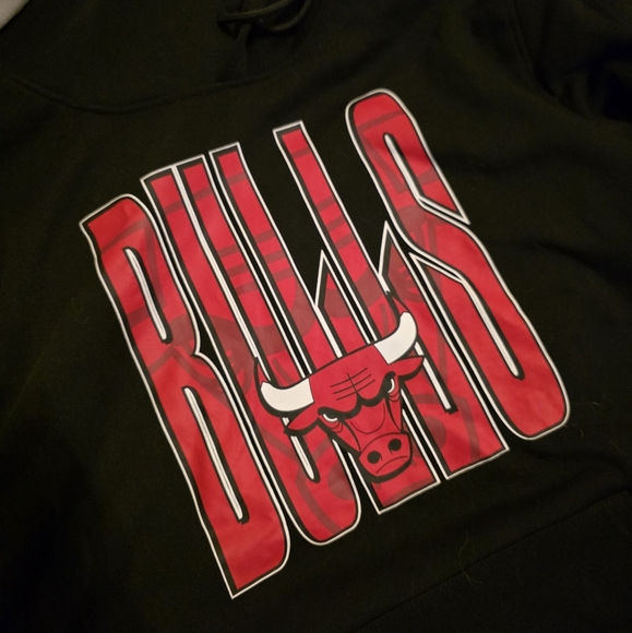 NBA New Chicago Bulls Hoodie Black Red Size L - Picture 3 of 11